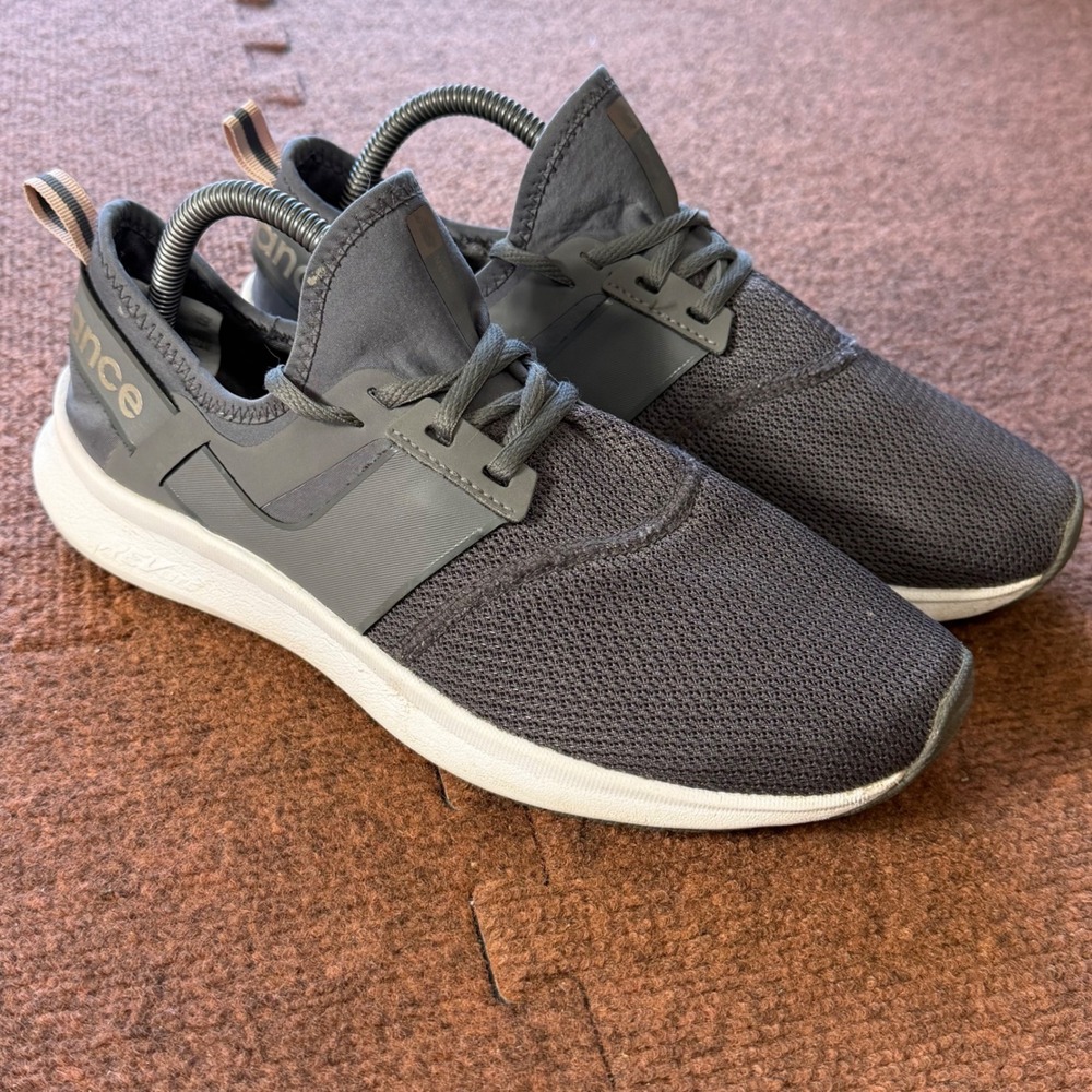 B- New Balance Nergize Sport Womens Grey Running Shoes WNRGSG1 Size 10‎ D Wide